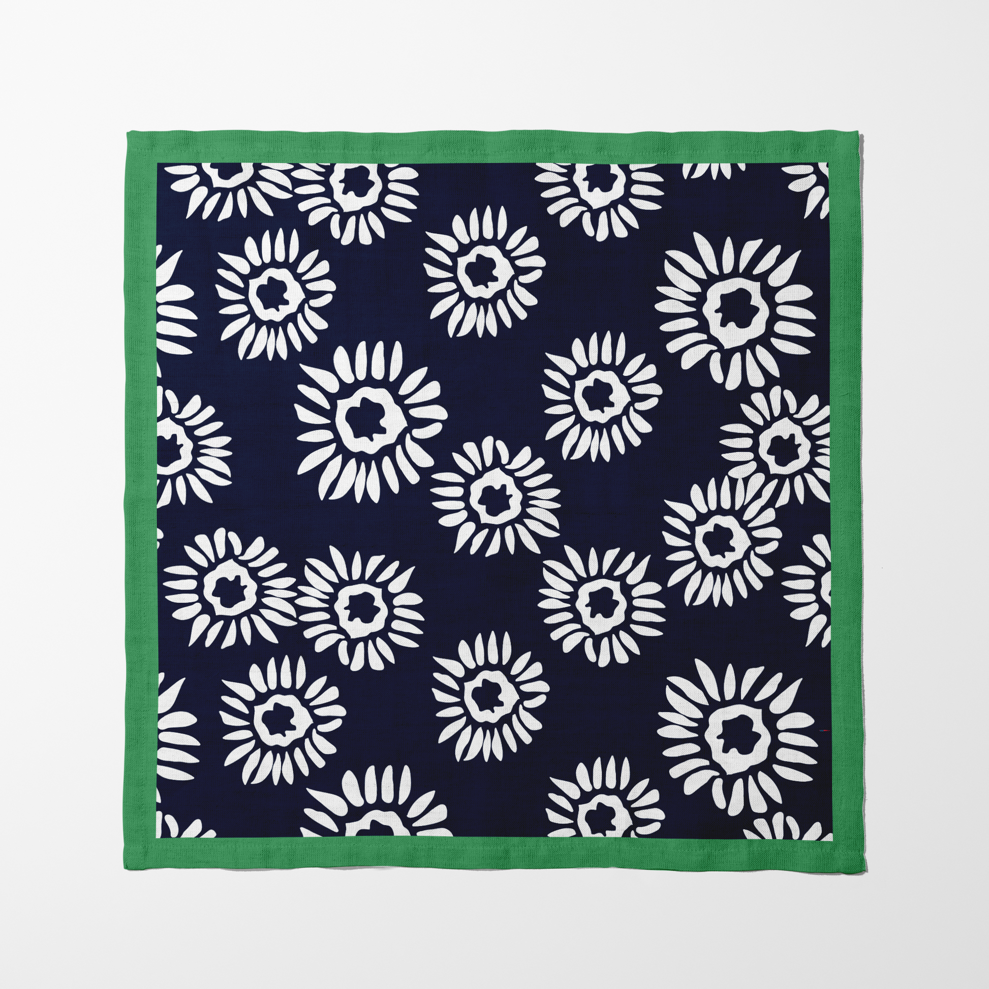 Tucker 20x20 Napkin 1" Hem - 20x20 1" Napkin - Navy Daisies - Oxford Cotton in Oxford Cotton